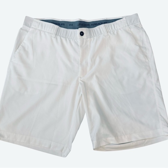 Under Armour Men’s White HeatGear Golf Shorts Size 42 - Picture 2 of 4